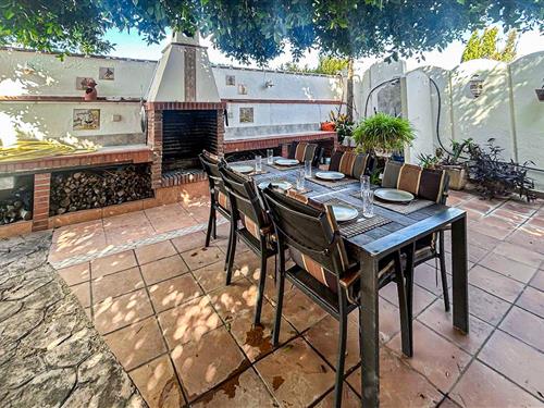 Holiday home - 6 persons -  - Avenida Marysol - 29630 - Benalmadena