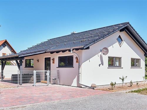 Ferienhaus - 8 Personen -  - Dorfstraße - 18356 - Fuhlendorf - Ostsee