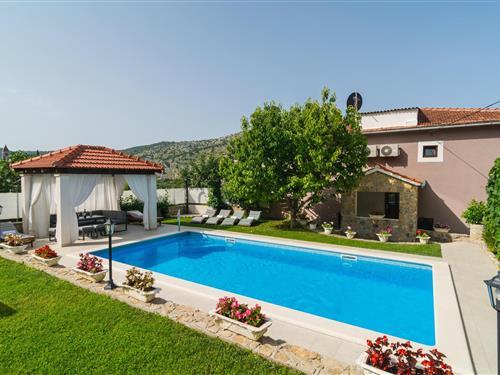 Ferielejlighed - 8 personer -  - Dioklecijanov put - Split-Srinjine - 21292 - Srinjine