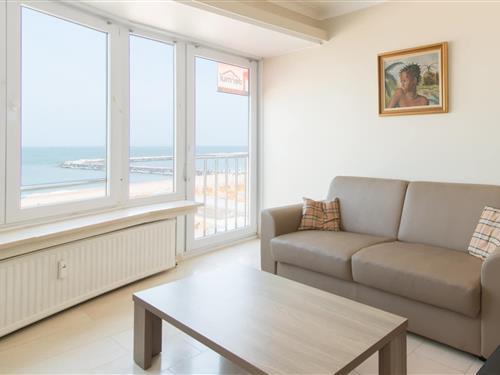 Holiday Home/Apartment - 4 persons -  - 8400 - Ostend