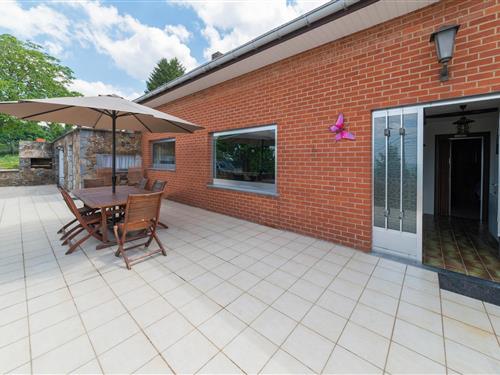 Sommerhus - 8 personer -  - 6900 - Marche-En-Famenne