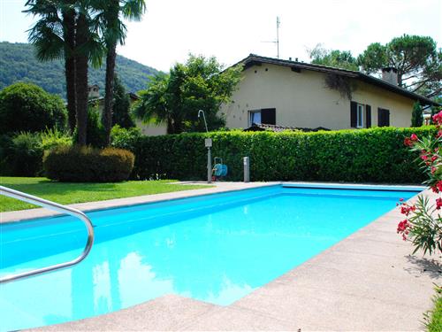 Holiday Home/Apartment - 4 persons -  - Caslano - 6987