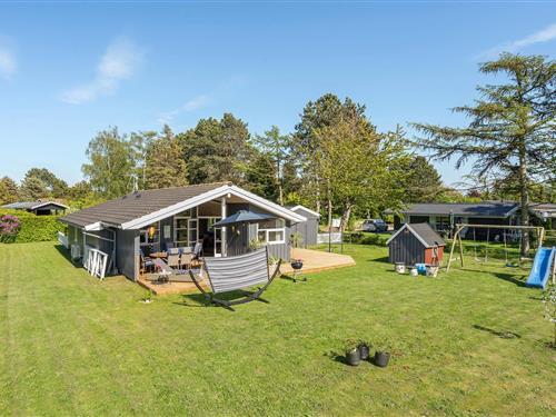 Sommerhus - 6 personer -  - Østkildevej - Bogø Havn - 4793 - Bogø