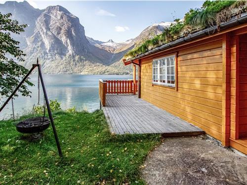 Feriehus - 6 personer -  - Eikesdalsvatnet Vike - Vike - 6472 - Eikesdal