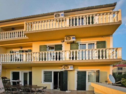 Ferielejlighed - 7 personer -  - 23244 - Starigrad Paklenica