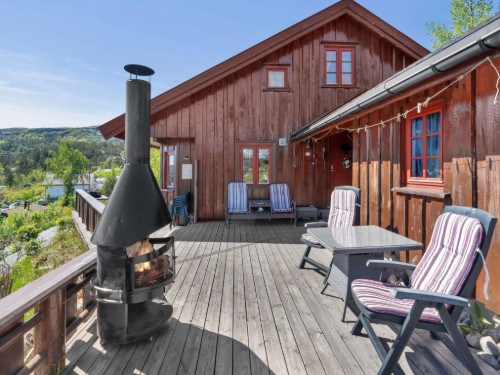 Fritidshus - 7 personer -  - Eikerapen - 4540