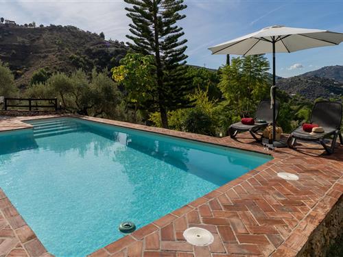 Holiday home - 4 persons -  - DS PAGO MALLARIN Polígono 1 - 29770 - Frigiliana