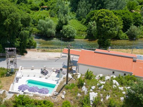 Holiday home - 8 persons -  - Put Majdana - Split - Klis - 21231 - Klis