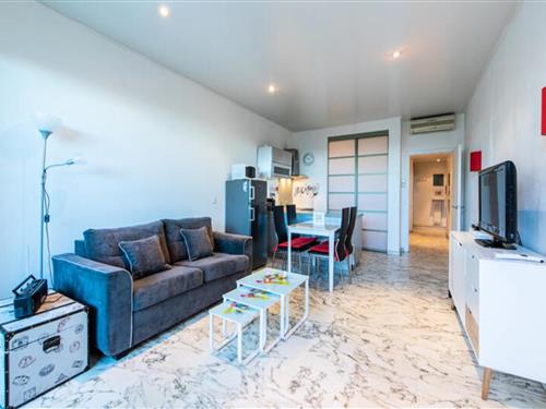Holiday apartment - 4 persons -  - 06000 - Nice