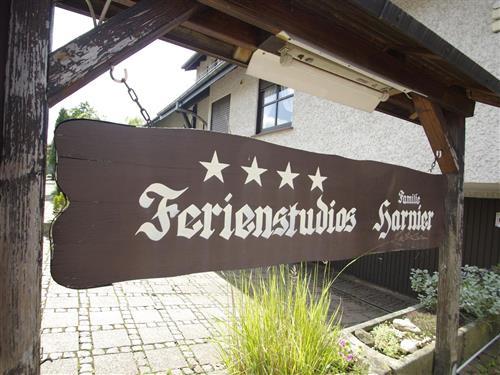 Ferienwohnung - 3 Personen -  - Wasserkuppenstraße - 36145 - Hofbieber