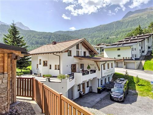 Holiday apartment - 8 persons -  - Sölden - 6450