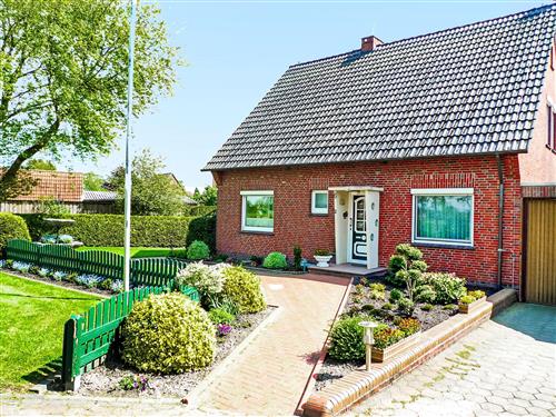 Holiday Home/Apartment - 4 persons -  - Westerholt - 26487