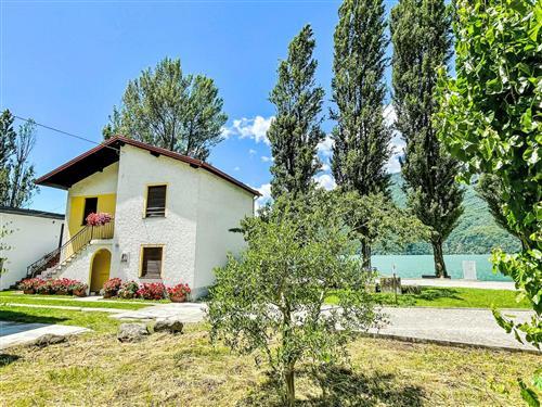 Semesterhus/Semesterlägenhet - 3 personer -  - Lago Di Mezzola - 23010