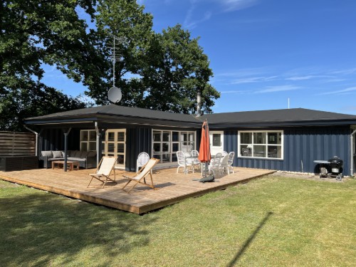 Sommerhus - 7 personer -  - Villesensvej - Fjellerup - 8585