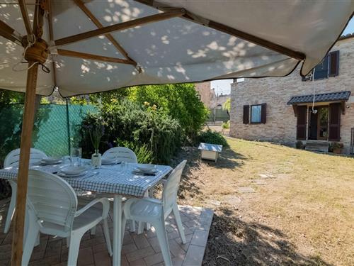 Holiday Home/Apartment - 4 persons -  - 63845 - Torchiaro