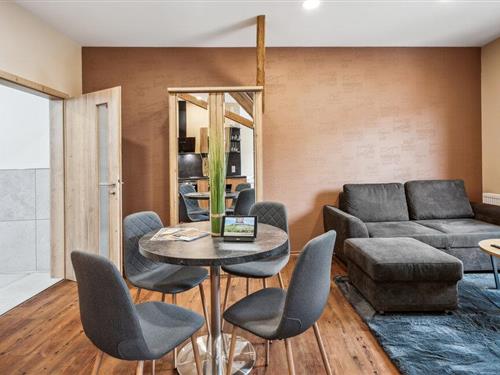 Holiday apartment - 4 persons -  - Dr.Johann-Friedr.-Röhr-Str. - Naumburg Ot Roßbach - 06618 - Naumburg