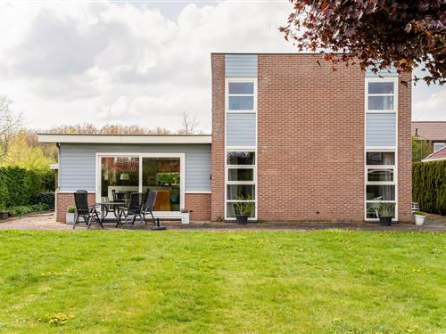 Holiday Home/Apartment - 7 persons -  - 3897LV - Zeewolde