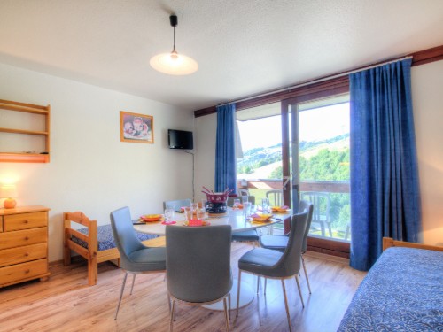 Holiday apartment - 6 persons -  - 73300 - Le Corbier