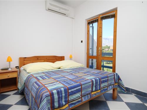 Holiday Home/Apartment - 2 persons -  - Sucuraj - 21469 - Sucuraj