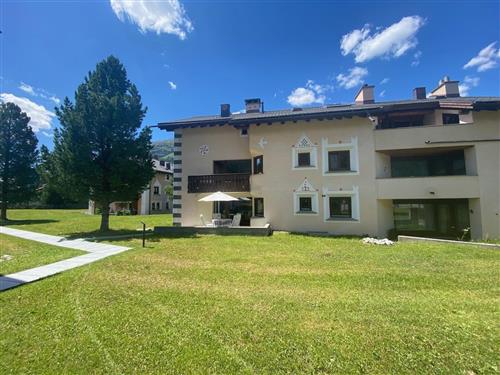 Holiday apartment - 6 persons -  - Curtins - 7522 - La Punt Chamues-Ch