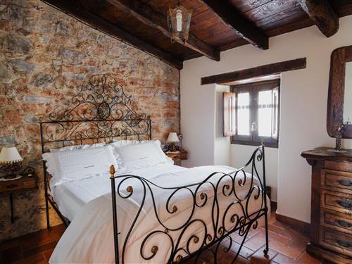 Holiday apartment - 3 persons -  - Calle Can Carreras sn, Masía Can Viver - 08415 - Bigues I Riells