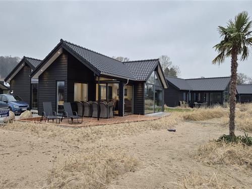 Sommerhus - 10 personer -  - Mosvigvej - Grønninghoved - 6093 - Sjølund