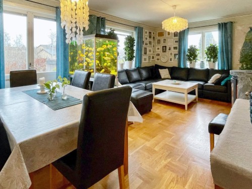  - 7 personer -  - Skolvägen - Svängsta - 37635 - Karlshamn