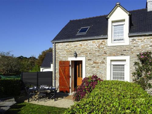 Holiday home - 4 persons -  - 29940 - La Forêt-Fouesnant