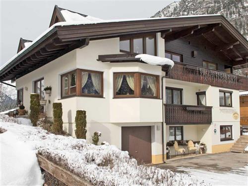 Holiday Home/Apartment - 4 persons -  - Mondscheinweg - 6213 - Pertisau