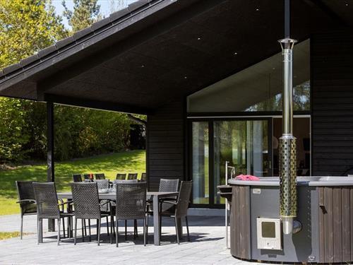 Sommerhus - 12 personer -  - Lærkevænget - Øer - 8400 - Ebeltoft