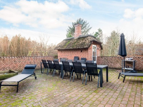 Sommerhus - 14 personer -  - Vester Mosevej - Vedersø Klit - 6990 - Holmsland Klit