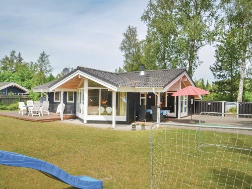 Fritidshus - 8 personer -  - Rørsangervej - Marielyst - 4873 - Væggerløse