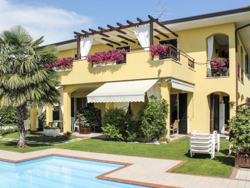 Holiday apartment - 6 persons -  - 37017 - Lazise