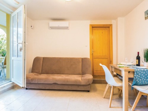 Ferienwohnung - 3 Personen -  - Dolac - Ploce-Blace - 20357 - Blace