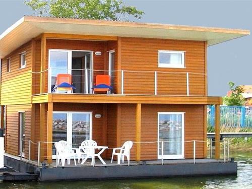 Husbåd - 5 personer -  - 18356 - Barth