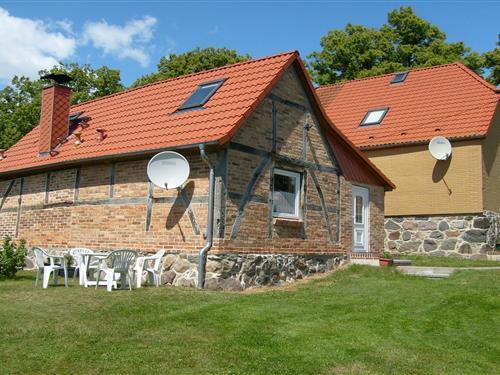 Feriehus - 4 personer -  - 23948 - Elmenhorst