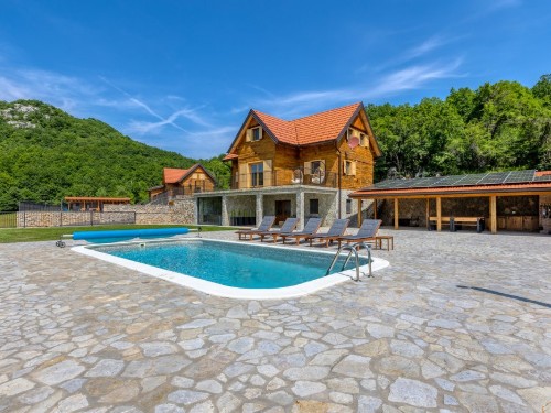Sommerhus - 8 personer -  - Barlete - Gospic-Barlete - 53000 - Barlete