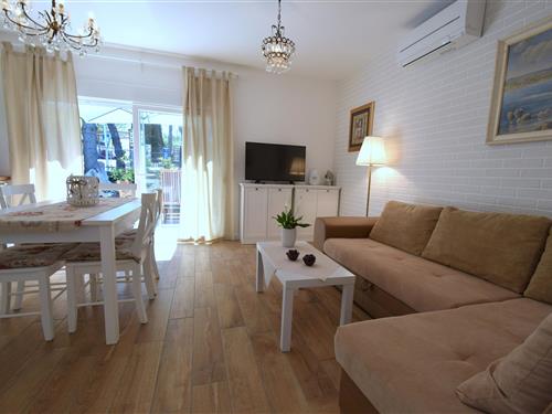 Fritidsbolig - 6 personer -  - Malinska - 51511 - Malinska