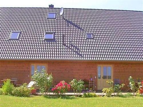 Ferienwohnung - 4 Personen -  - Neue Str. 65 c - 18569 - Ummanz