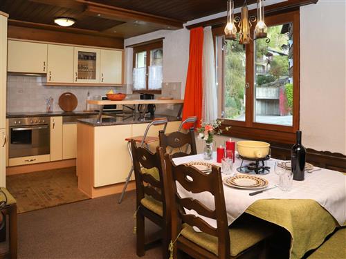 Holiday Home/Apartment - 5 persons -  - Klosters - 7250
