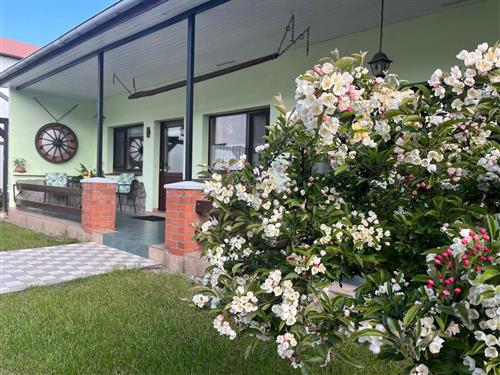 Sommerhus - 3 personer -  - ruhige Lage, Waldrand, PKW-Stellplatz, Grillplatz - 18233 - Neubukow