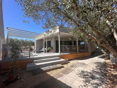 Ferieleilighet - 5 personer -  - Kardinala Alojzija Stepinca - 23211 - Pakostane