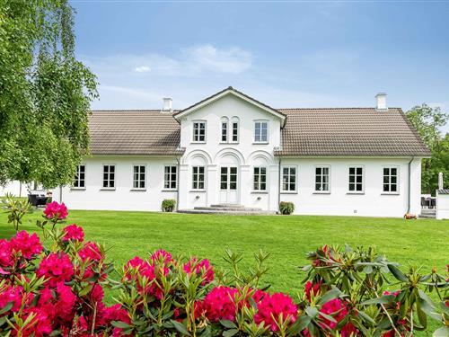 Villa - 10 personer -  - Vejrupvej - 5464 - Brenderup