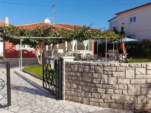 Holiday Home/Apartment - 6 persons -  - Cvjetna - 52470 - Umag