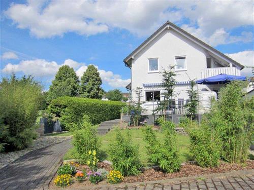 Ferienhaus - 5 Personen -  - Ohmtalstraße - 35091 - Cölbe