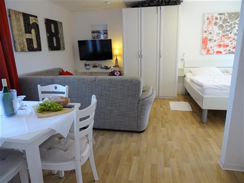 Holiday Home/Apartment - 2 persons -  - Am Kampland - 23747 - Dahme