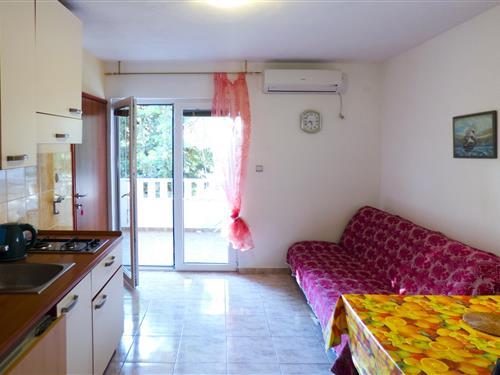 Holiday Home/Apartment - 3 persons -  - Ivan Dolac - 21465 - Ivan Dolac