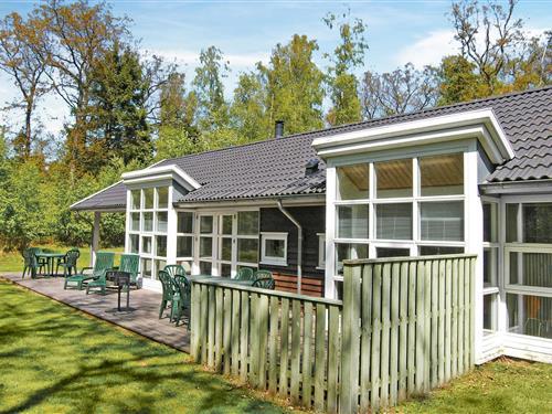 Sommerhus - 10 personer -  - Skovkanten - 3790 - Hasle
