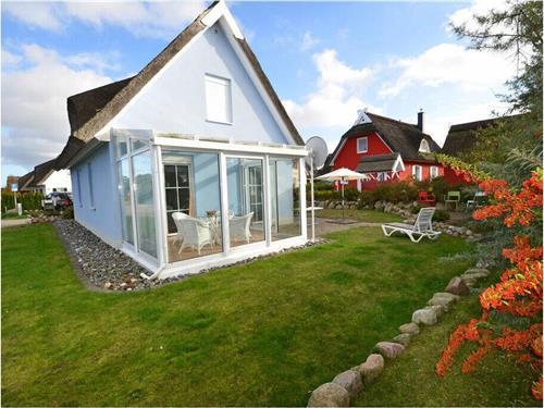 Holiday Home/Apartment - 4 persons -  - 18551 - Glowe, Jasmund, Rügen, Os