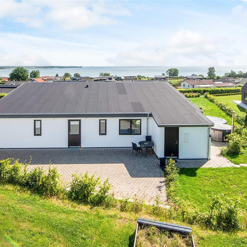 Sommerhus - 10 personer -  - Skamlingsbakken - Grønninghoved - 6093 - Sjølund